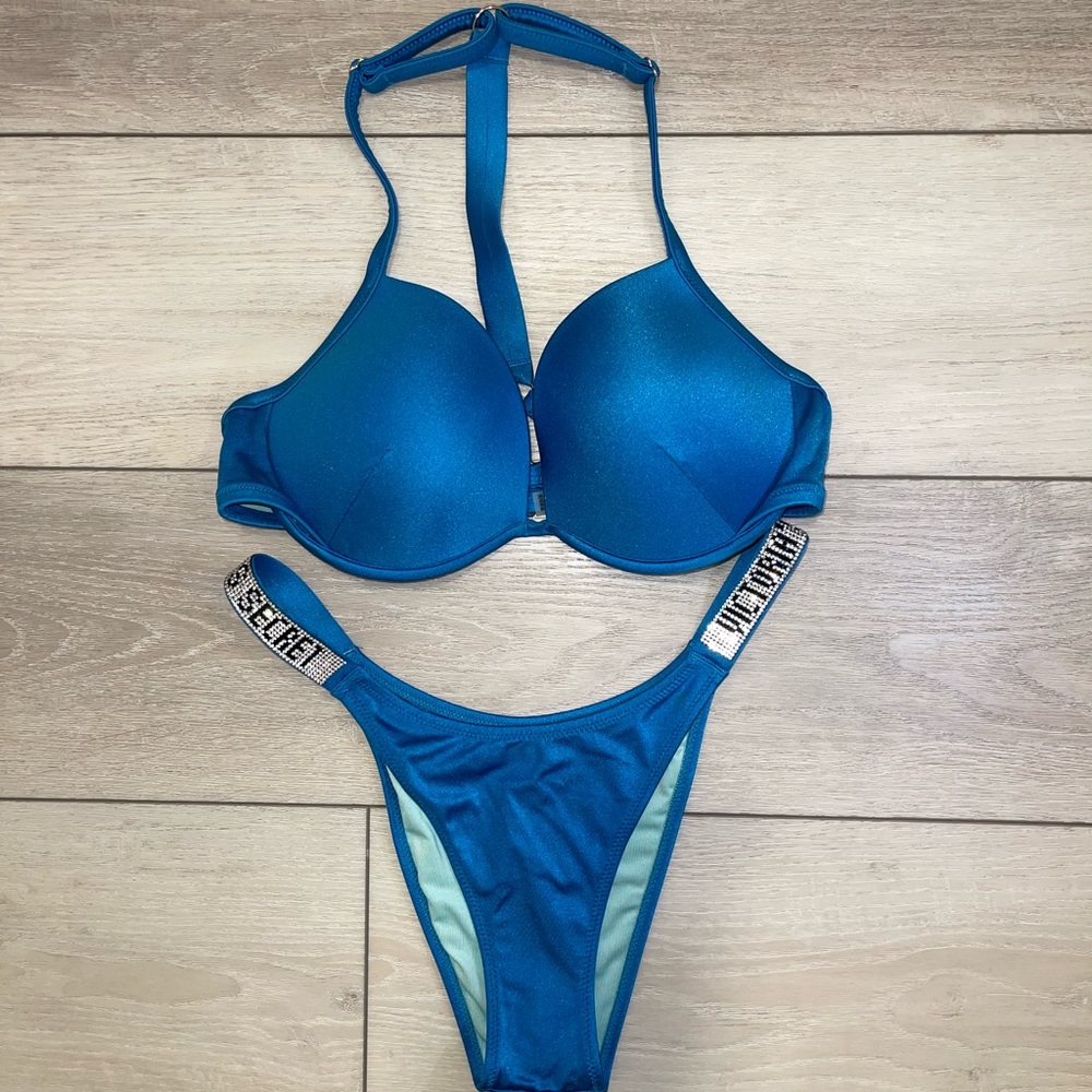 Victoria Secret NWOT Shine Strap Malibu Fabulous Push-up Top & Brazilian Bottom